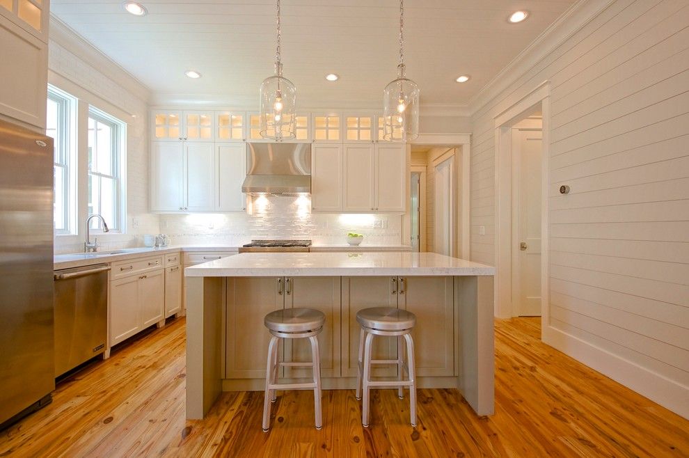 Huppe for a Traditional Kitchen with a Medium Wood Floor and I'on Residence by Melissa Lenox Design